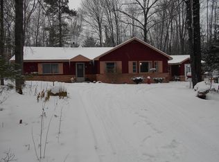 8958 Pickerel Lake Rd, Vanderbilt, MI 49795
