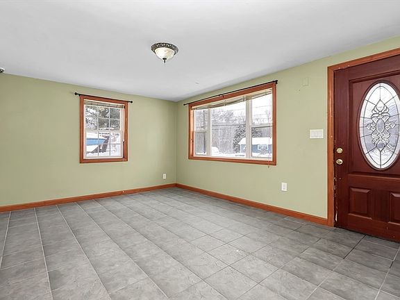 2nd image of 329 N Main St