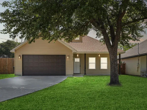 2101 Langston St, Fort Worth, TX 76105