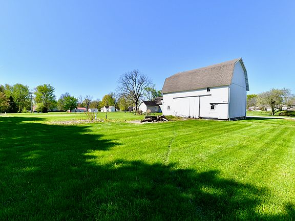 4th image of 7850 E County Road 600 N