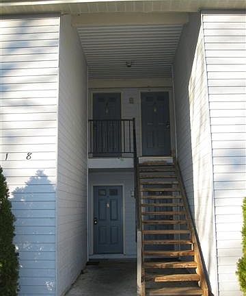 3rd image of 6 Liberty Ct #702