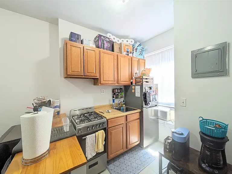 1727 2nd Ave #4RN — Photo 8