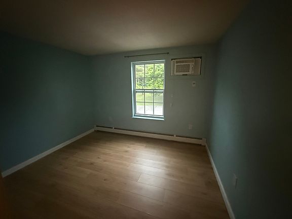 2nd image of 20 Wolf Rd #C57