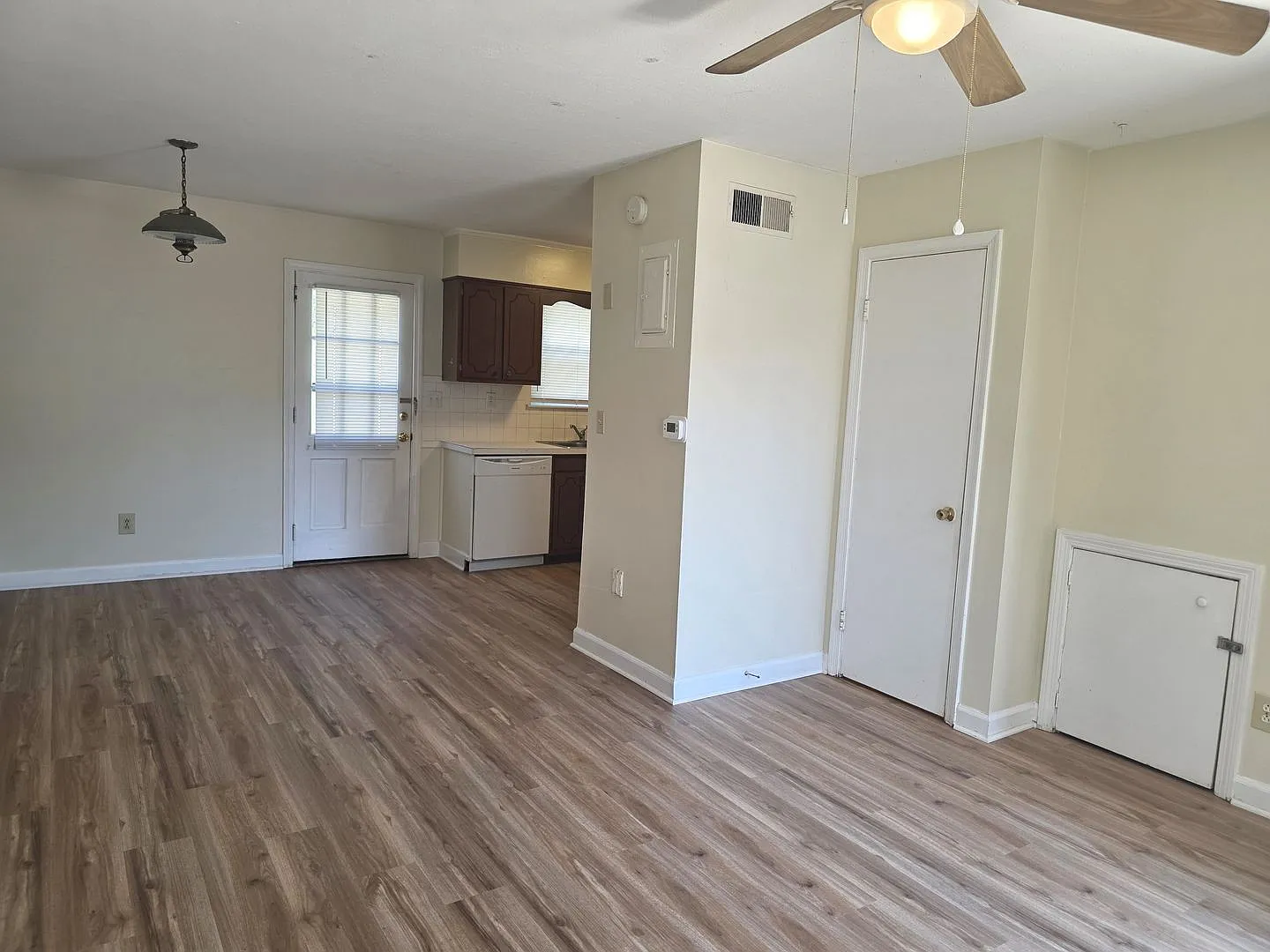129 N. Main Street — Photo 3