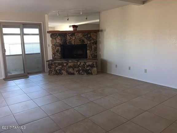 4th image of 9465 E Calle Bolivar