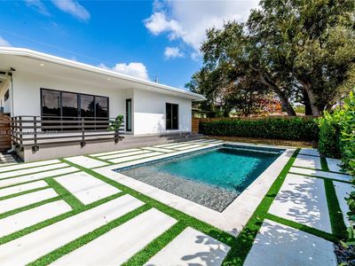 120 NW 41st St, Miami, FL, 33127