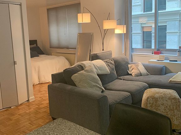 4th image of 111 Worth St APT 8K