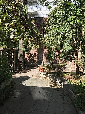 Rented by Ulas Real Estates Inc | media 29