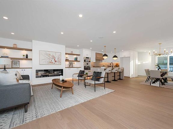 4th image of 311 S Parkglen Cres SE