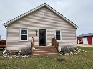 6401 Willits Rd, Fostoria, MI 48435