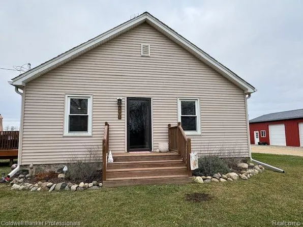 6401 Willits Rd, Fostoria, MI 48435