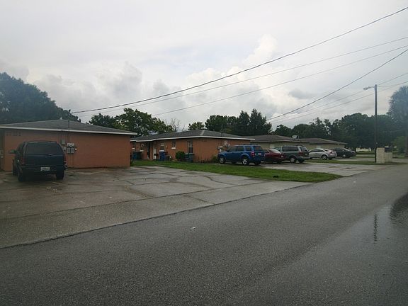 4th image of 840 Avenue M SW