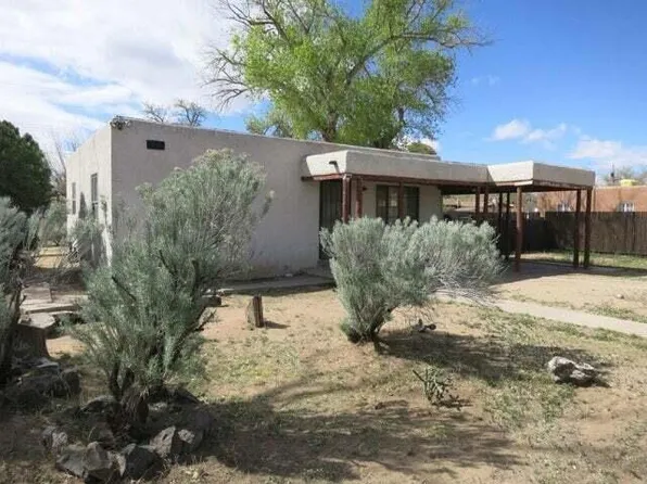 1816 San Ygnacio Rd SW, Albuquerque, NM 87105