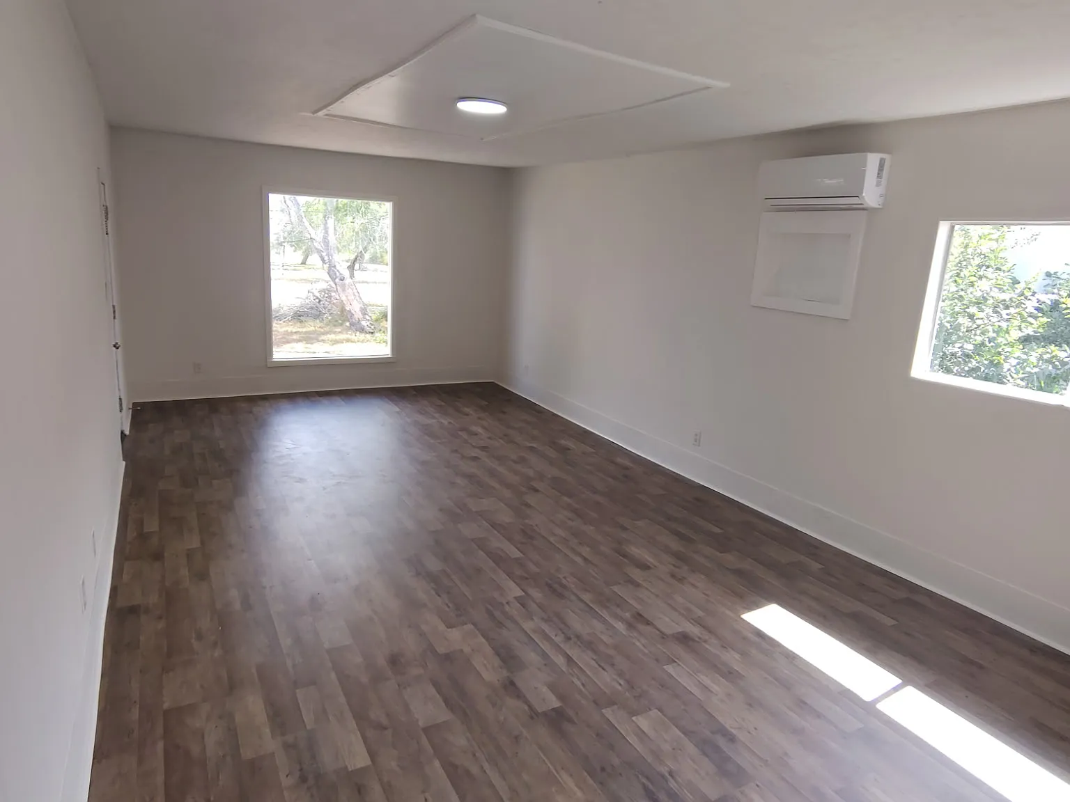 3 bed, 1.5 bath, 1330 sqft, $1,175 — Photo 4