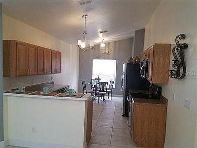 4th image of 42 Vanna Ct