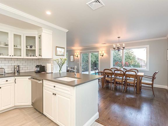 4th image of 5705 Stillwater Ave