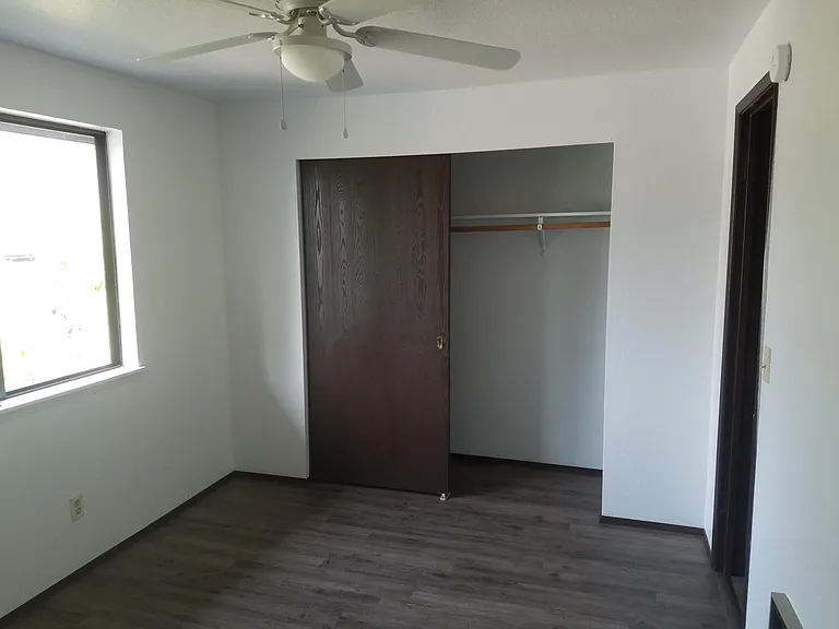 336 W Elizabeth St #4 — Photo 3