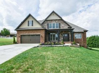 2025 Legacy Ln, Maryville, TN 37803