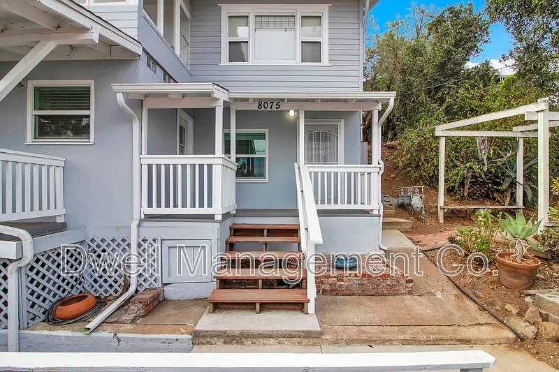 1 bed, 1.0 bath, 285 sqft, $1,500 — Photo 1