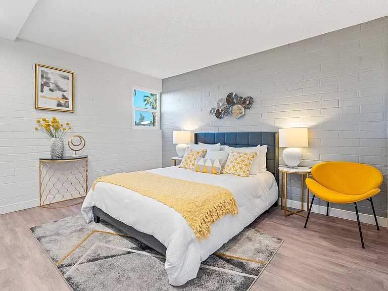 Seventh Apartments Bedroom