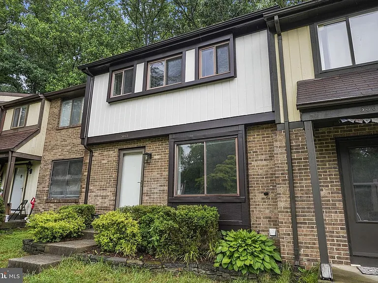 5863 Jacksons Oak Ct — Photo 2