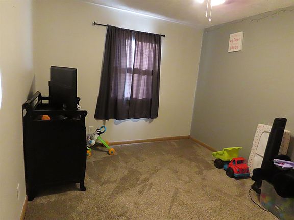 4th image of 345 N 12th St