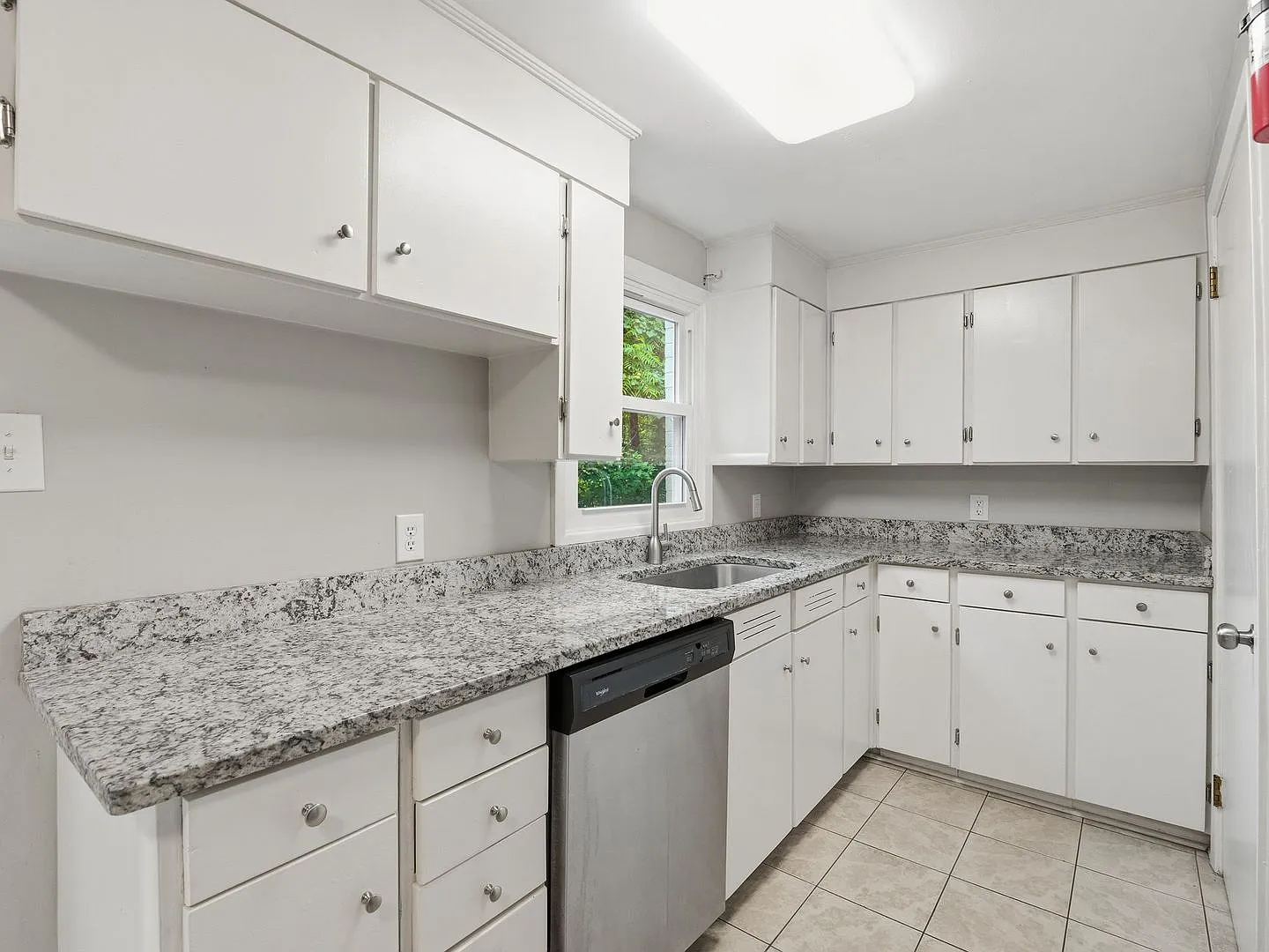 803 Starling Avenue — Photo 2