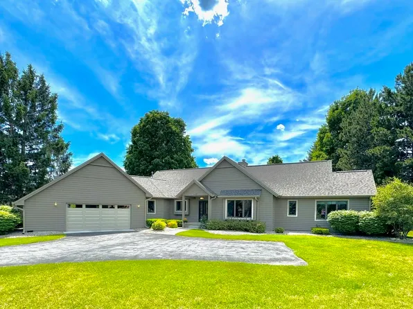6451 Arrowhead Way, Williamsburg, MI 49690