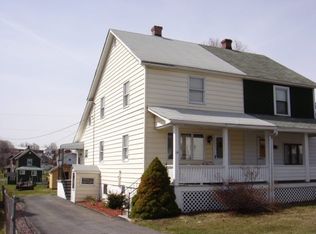 14 3rd St, Cairnbrook, PA 15924
