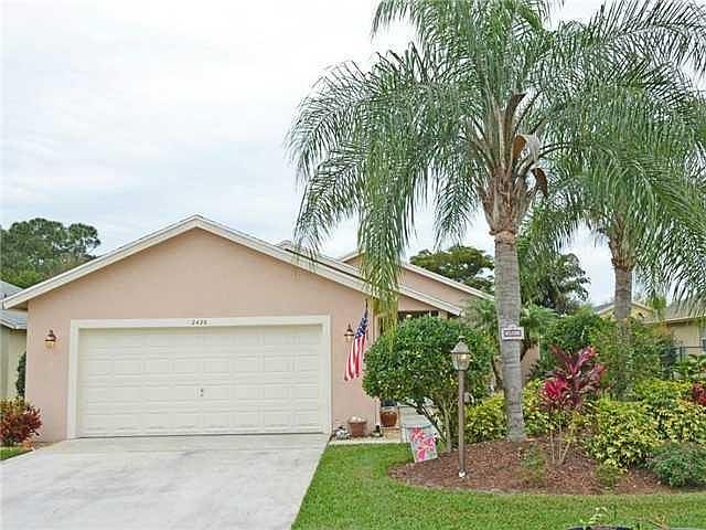 2nd image of 2426 SW Riviera Rd