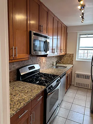 Kitchen, photo 1