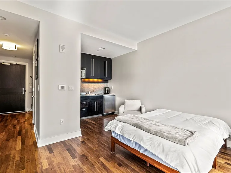 500 Atlantic Ave #14S — Photo 3