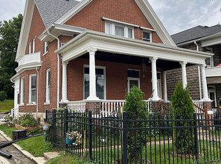 955 W 5th St, Dubuque, IA 52001