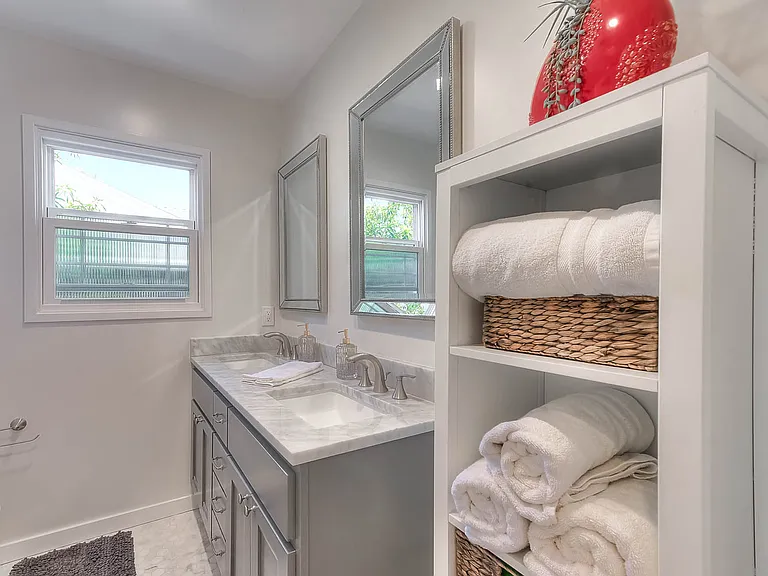 5209 Paseo Del Pavon — Photo 54