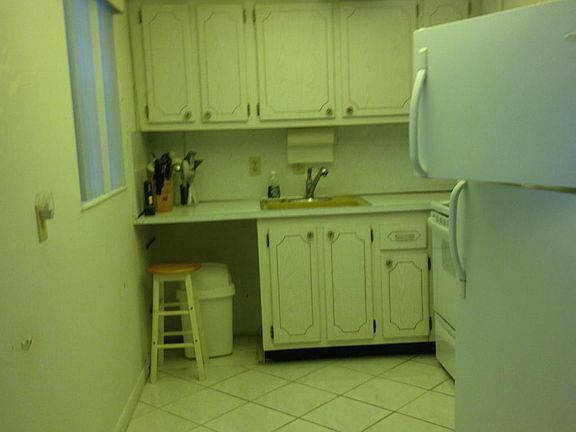 3rd image of 240 Chatham #L-2400