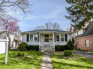 207 Fuller Rd, Hinsdale, IL 60521