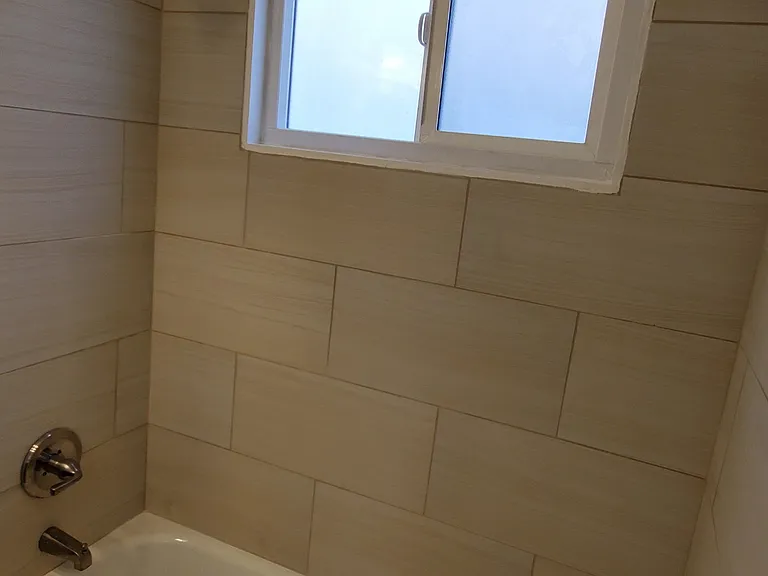 11124 Camarillo St #9 — Photo 8