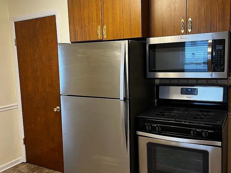 757 Champaign Rd — Photo 2