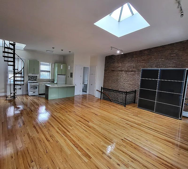 1st image of 53 Montgomery Ave APT 3