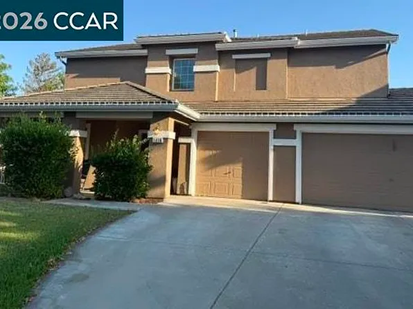 1418 Longhorn Ln, Patterson, CA 95363