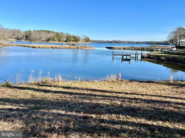 1 Jessie Dupont Memorial Memorial Hwy, Burgess, VA 22432