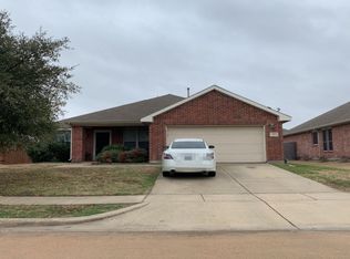 305 Creekwood Trl, Forney, TX 75126