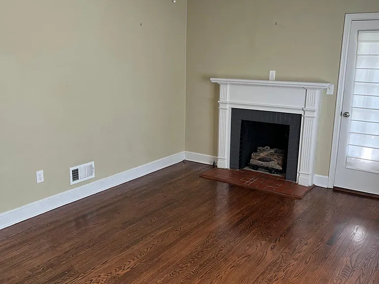5329 Thornrose Rd — Photo 3