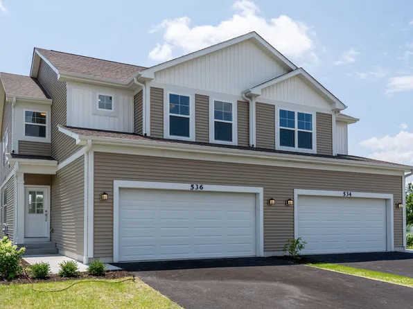 536 Buckboard Ln, Sycamore, IL 60178