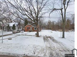 633 E Flint Park Blvd, Flint, MI 48505