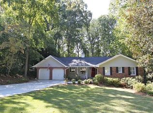 6828 Brandon Mill Rd, Sandy Springs, GA 30328