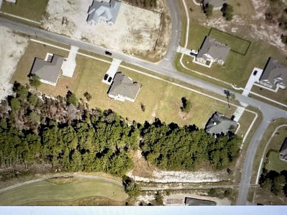 2nd image of 629 Club House Dr W