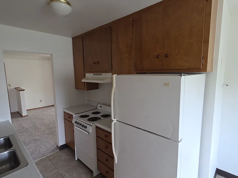 1010 Lafond Ave #10 — Photo 3