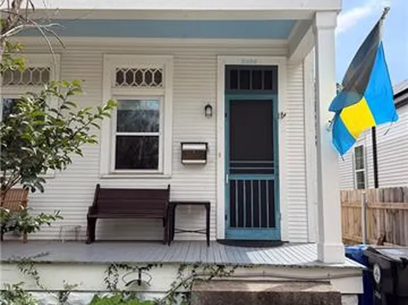 3950 Laurel St, New Orleans, LA 70115