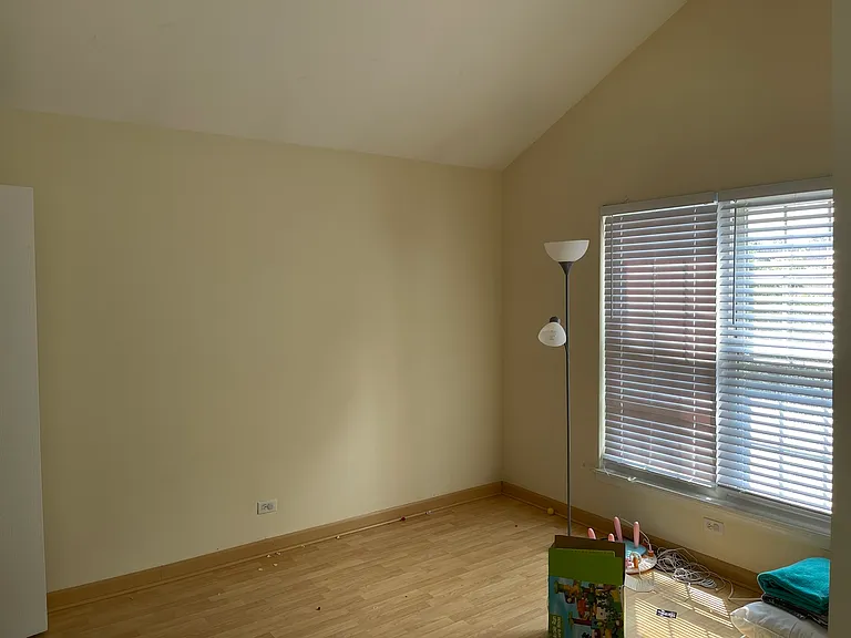 213 Old Oak Dr #213 — Photo 8